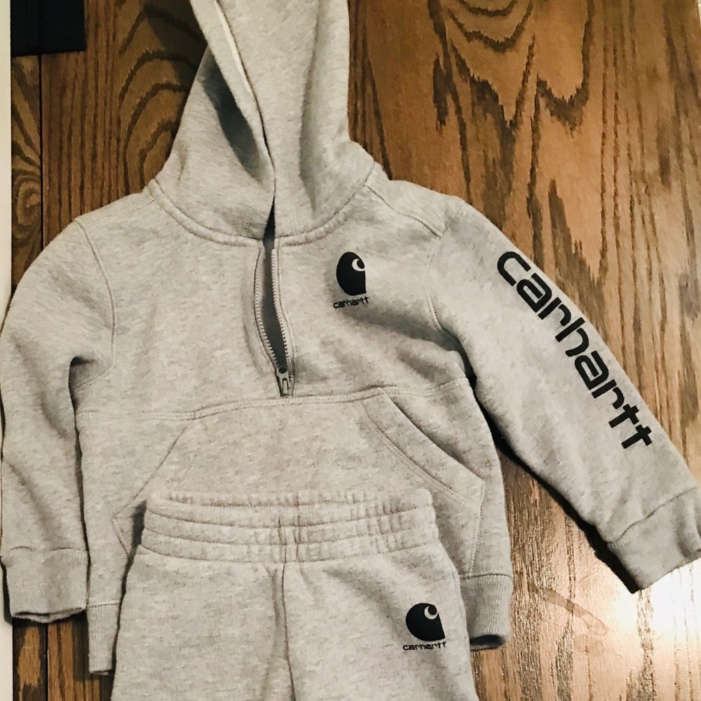 Carhartt Half zip hoodie and sweats